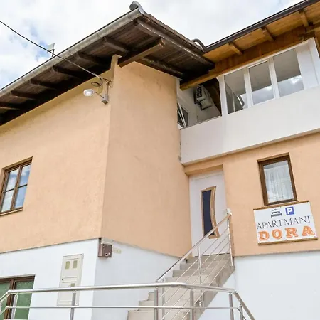 Dora Apartment