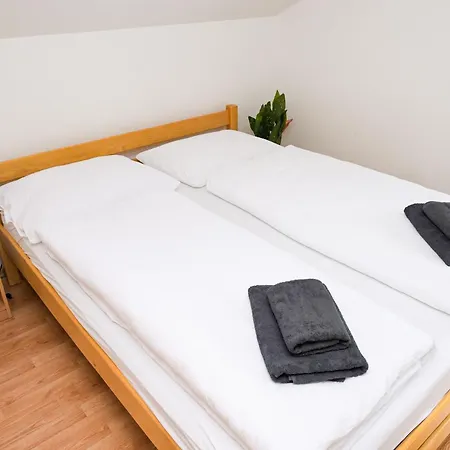 Dora Apartman