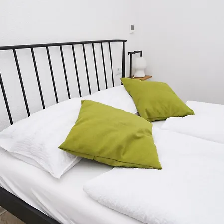 Apartman Dora *