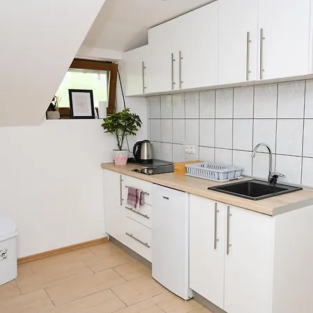 Apartman Dora